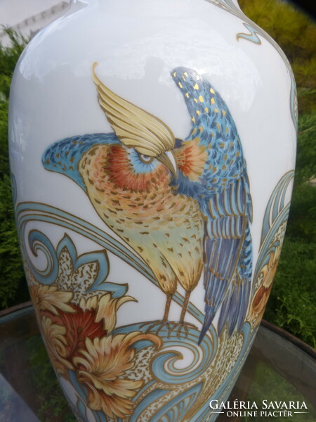 60 Cm. Kaiser bird and flower vase.