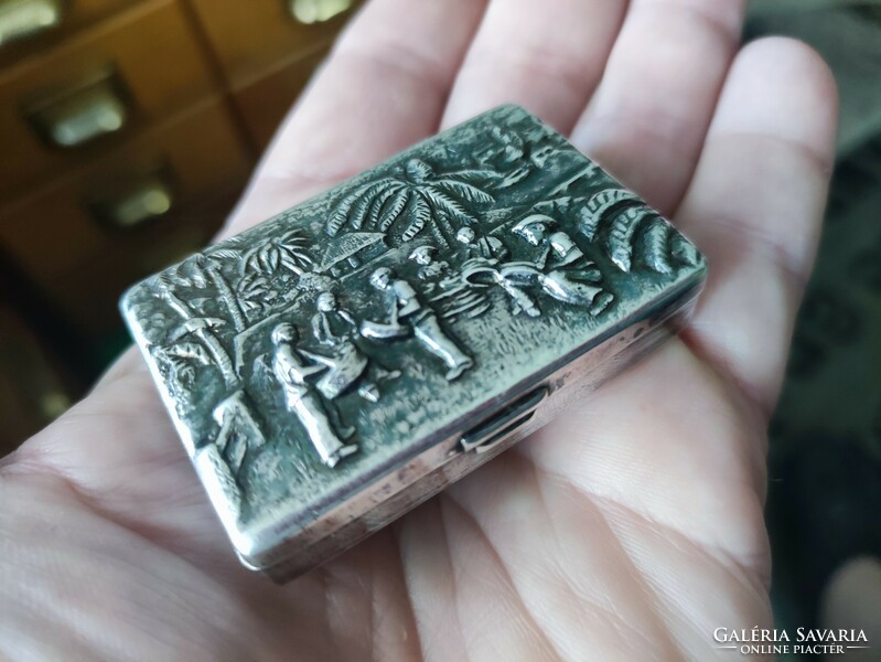 Old silver-plated snuff box, tin