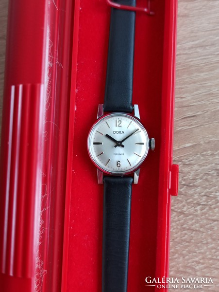 Doxa mechanical women's wristwatch