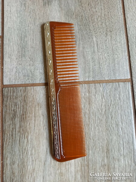 Nice old silver-plated comb with plastic teeth (16.5x3.5 cm)