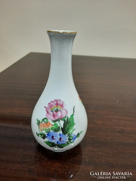 Herendi virágmintás porcelán váza 15,5 cm