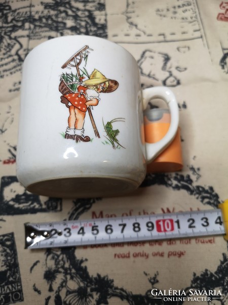 Zsolnay fairy tale patterned mug 5.