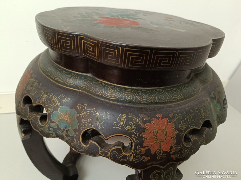 Antique Chinese furniture small table with carved bird motif painted basket vase holder 402 8083
