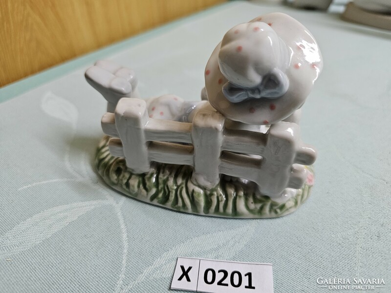 X0201 porcelain writing child with squirrels 12x8 cm