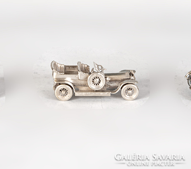 Ezüst miniatűr Rols Royce - 1907es modell