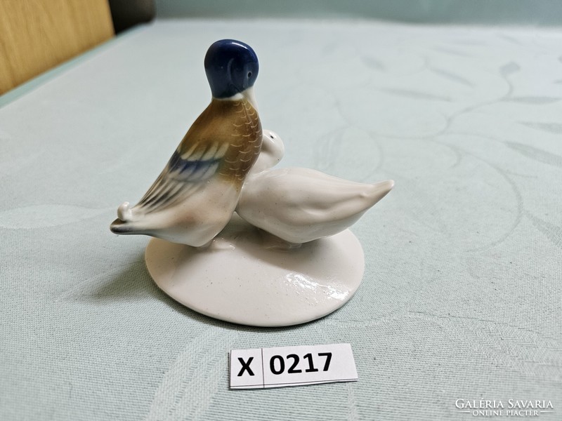 X0217 pair of metzler ortloff ducks 8x8 cm
