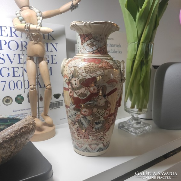 Japanese ceramic vase, satsuma style