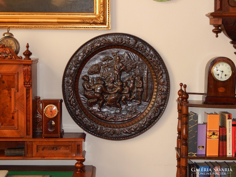 65 cm bronze wall plate, excellent goldsmith's work, in excellent condition, xx. No. The beginning