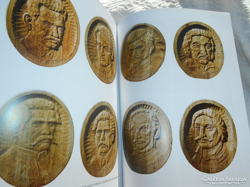A volume presenting the works of woodcarving artist Ferenc Orisek
