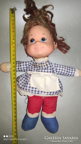 Mattel 1976 jelzett gumi fejű baba