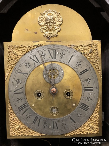 Baroque standing clock with two weights