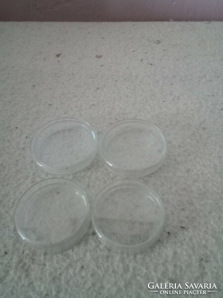 Régi üveg Petri-csészék