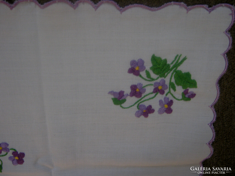 Embroidered violet runner tablecloth