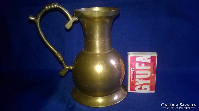 Copper jug, spout 09.