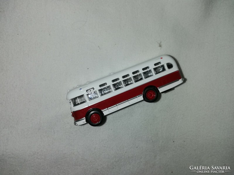 Rare zis 155 metal bus model in 1/72 scale