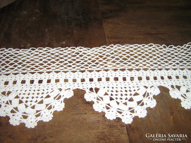 Beautiful antique handmade crochet white shelf strip
