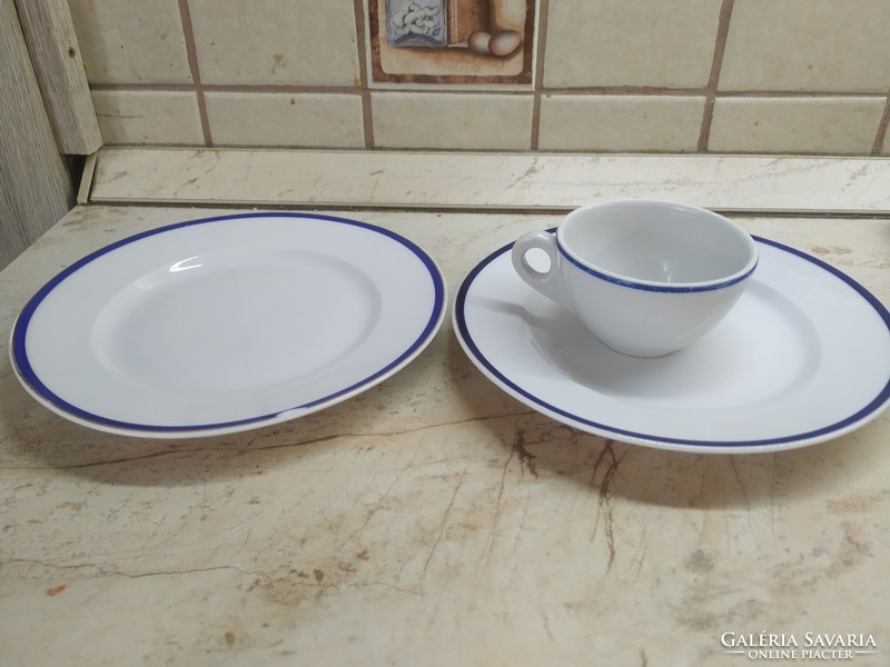 Porcelain cake plate 2 pieces, mocha cup for sale! Zsolnay porcelain