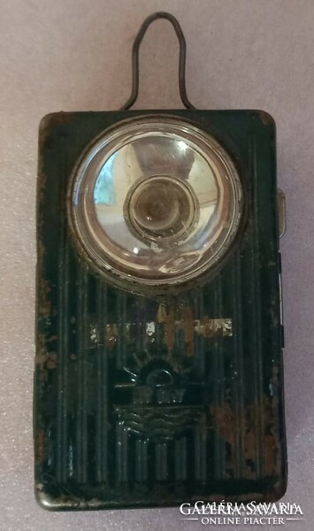 Very old my day battery lamp.