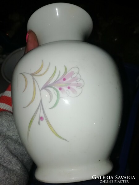Régi porcelán váza 24. a képeken látható állapotban
