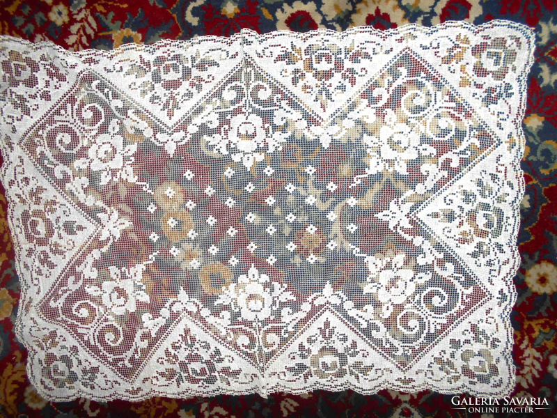 --Antique fillet lace tablecloth 88 cm x 60 cm - made of thin yarn