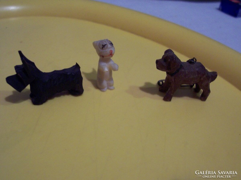 Extra mini carved dog, rabbit, and peach seed carving + 2 monkeys