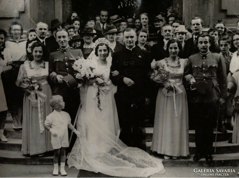 Old wedding, 1940s
