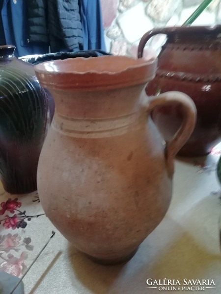 Folk old jug, bastard 5. It is in the condition shown in the pictures