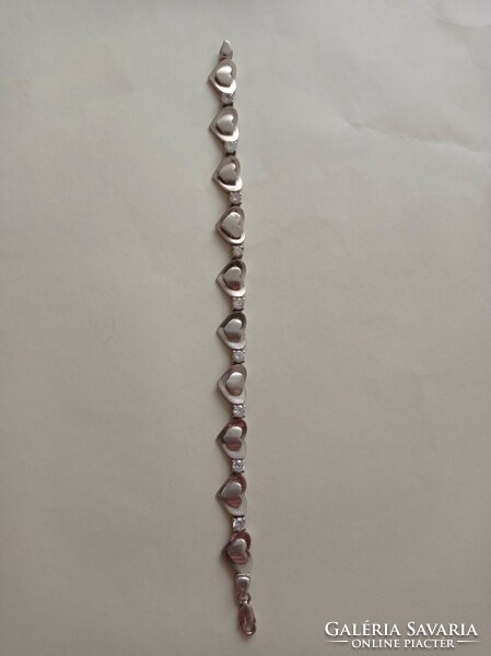 Silver bracelet with zircon stones, very beautiful, flashy, youthful, 20 cm long stones in a claw socket. Beautiful!!