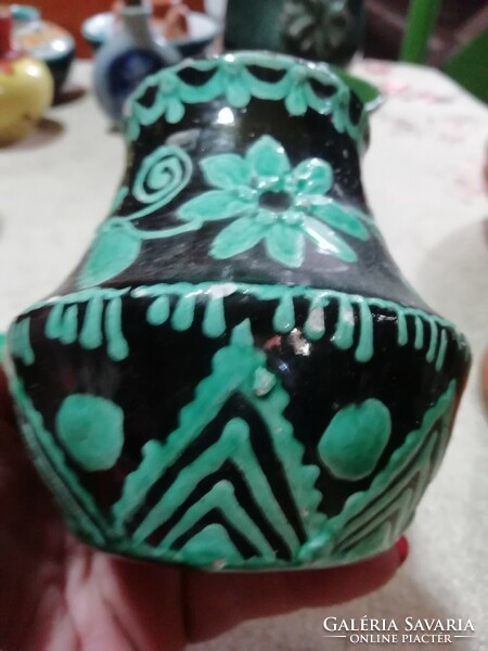 Marked ceramic vase 22. In the condition shown in the pictures, it is 9 cm