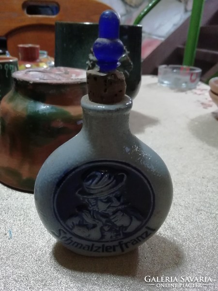 Snuff flask stoneware 12 cm high in the condition shown in the pictures