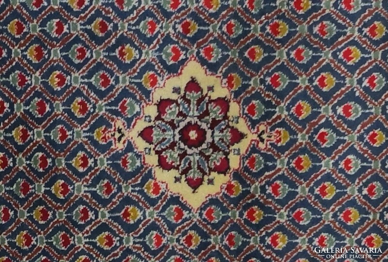 Sz/01 - oriental hand-knotted wool Persian rug 130x90 cm