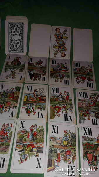 Antique card factory complete collectors of Hungarian large-scale tarok cards as shown in the pictures