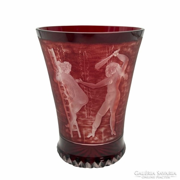 Bohémia bordó üvegpác pohár, erotika jelenettel1840-1850 körül M01246