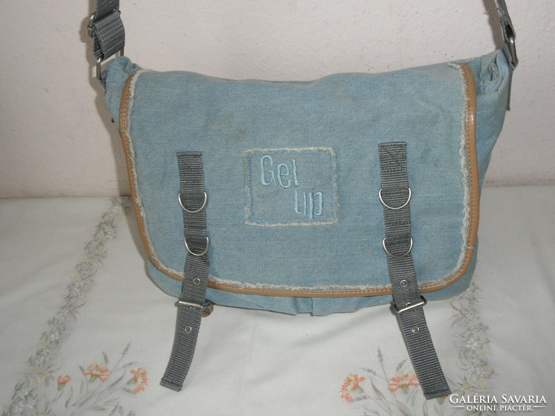 Older denim shoulder bag, side bag