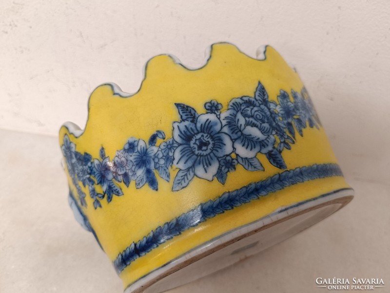 Antique Chinese porcelain serving bowl painted 405 8086