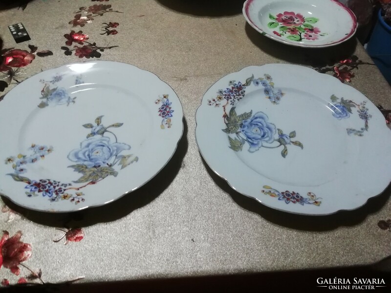 Antik KPM tányérok párban2. . A képeken látható állapotban van