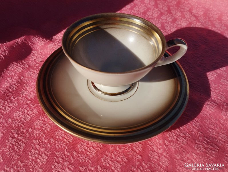 Gyönyörű német porcelán kávéscsésze aljjal