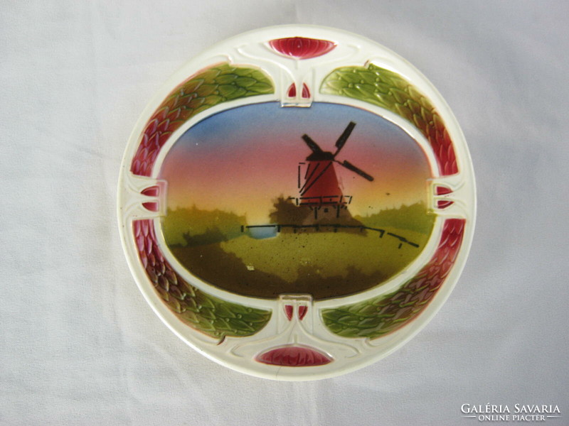 Körmöcbánya old majolica wall decoration bowl plate decorative plate with windmill pattern 18 cm
