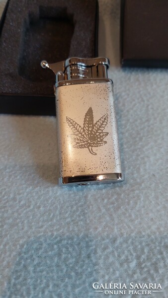 Cannabis lighter