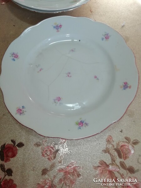 Zsolnay porcelán tányér Antik 39. képeken látható állapotban