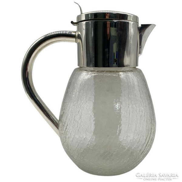 Veil glass pitcher with ice m01155