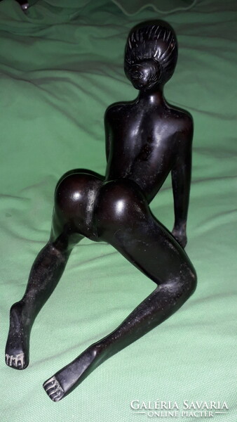 Antik GYÖNYÖRŰ ART DECO ZSÍRKŐ erotikus női akt szobor térd támasz pózban 20 X 18 cm a képek szerint