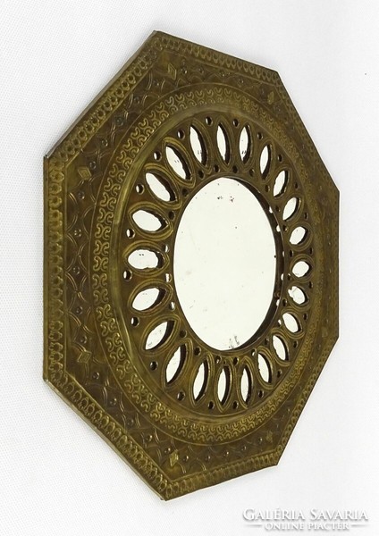 1P666 hand-hammered copper frame wall mirror with oriental atmosphere 28 x 28.5 Cm