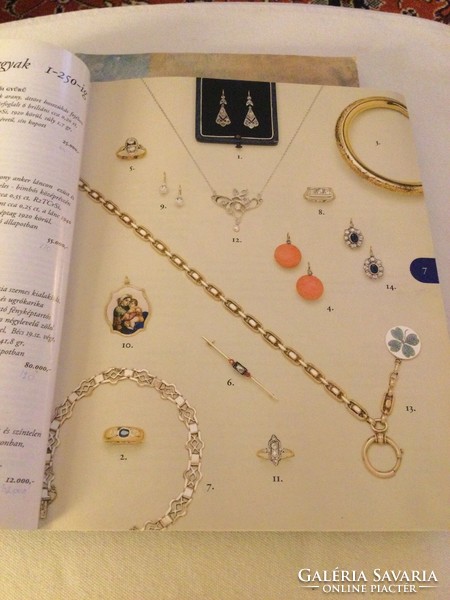 Auction jewelry catalog 1999.