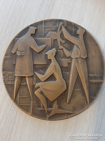 Vincze dénes designers, engineers socialist real bronze plaque 1914-1972