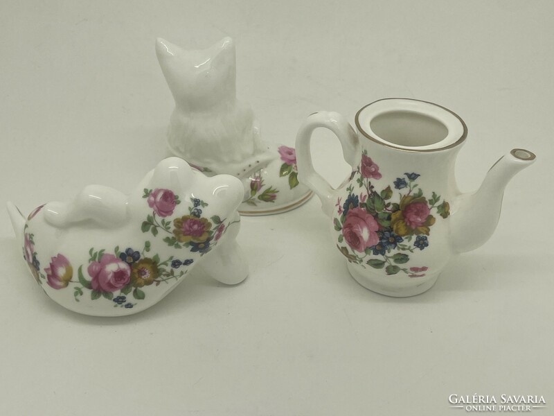 Angol virágos porcelán tárgyak - béka macska kis kancsó 7cm