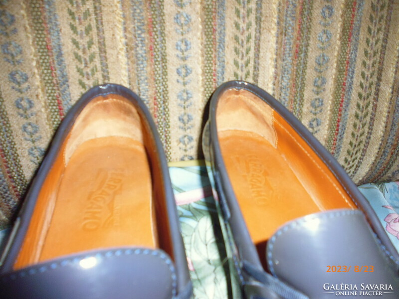 Salvatore Ferragamo vintage genuine leather women's shoes. 38 1/2 Es.