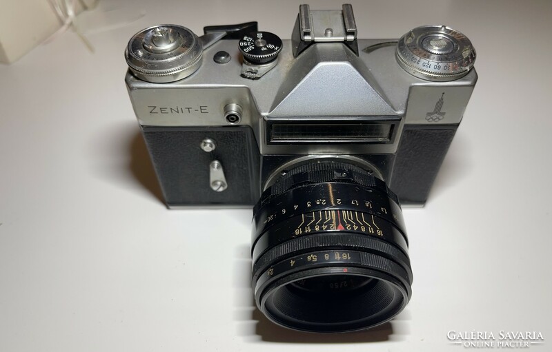 Zenit-E fényképezőgép