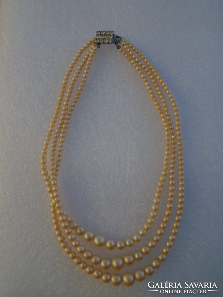 Antik három soros gyöngy collier az 50- 60a s évekből hibátlan kiváló ajándéknak is cca 50 gramm
