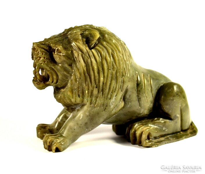 Lion ... Carved serpentine - statue made of snake stone!